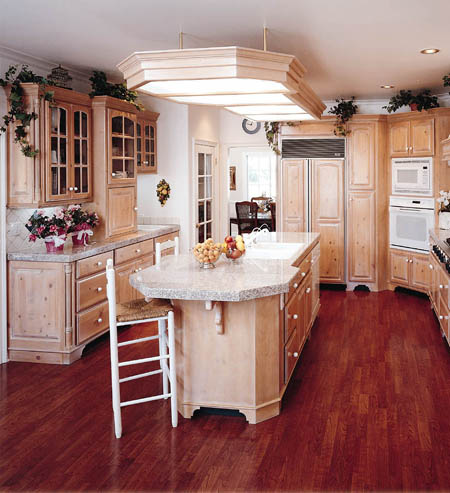 Juliano & Revere S-Panel Knotty Pine